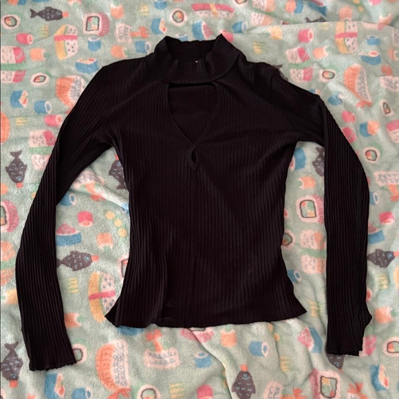 Black Ribbed Turtleneck Top - Picture 1 of 3